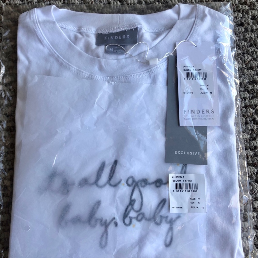 Finders Keepers Women’s White Graphic T-Shirt